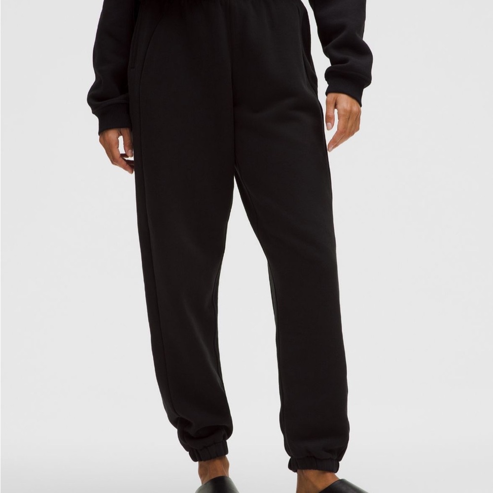 Lululemon scuba black jogger